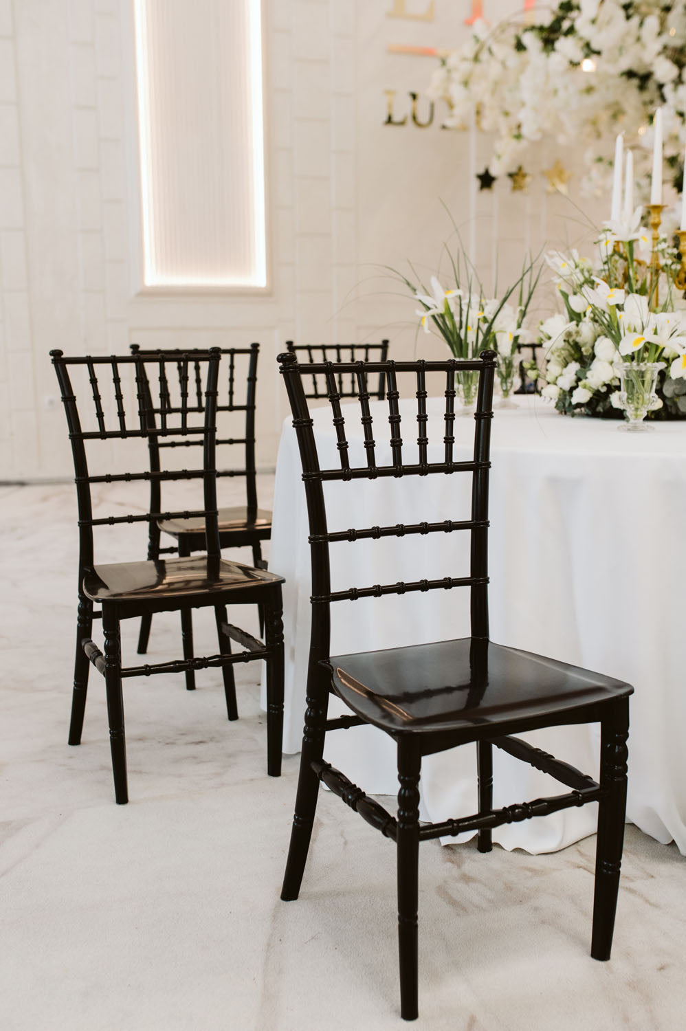Krzesło Chiavari Tiffany czarne