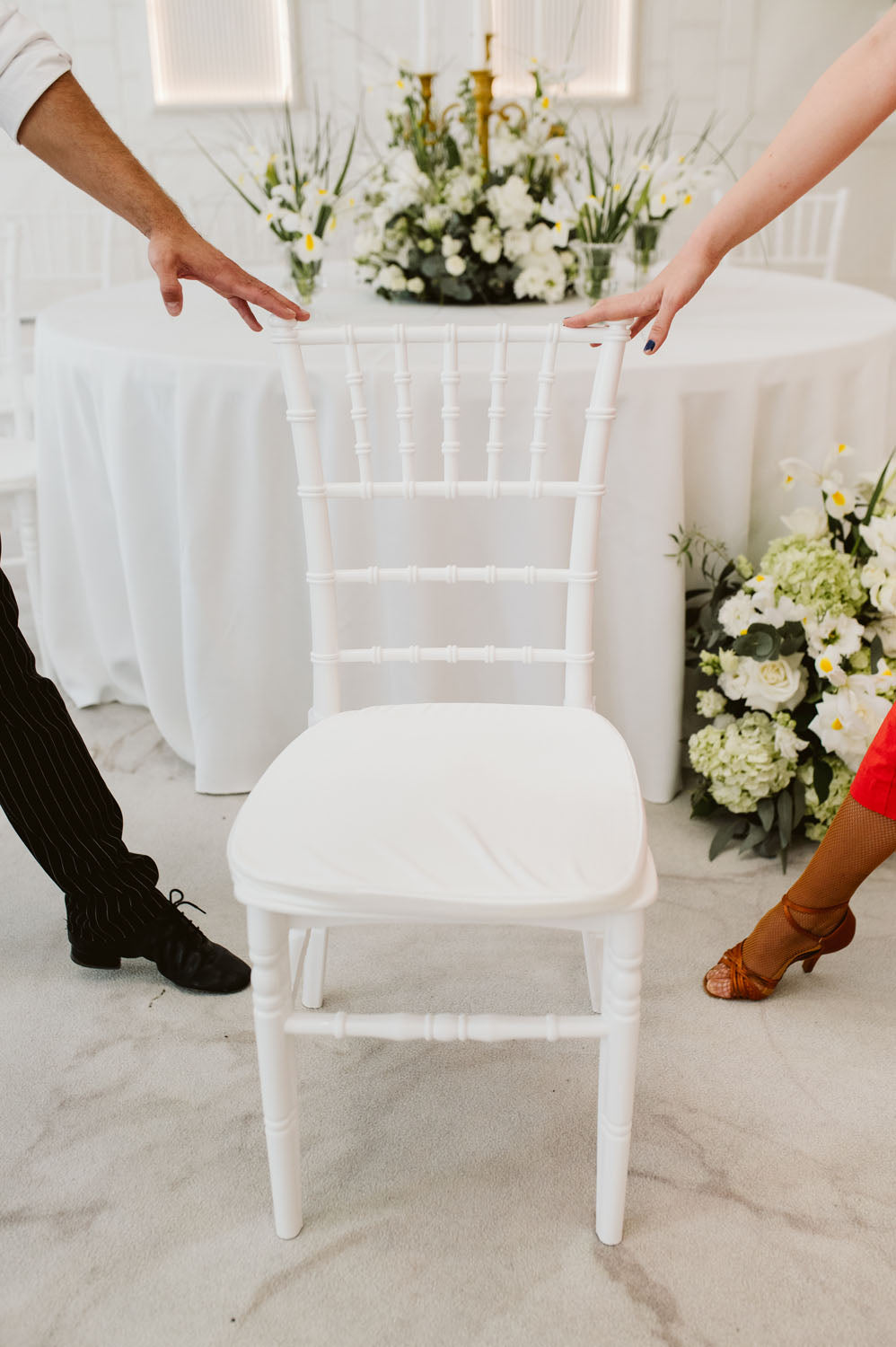 Krzesło Chiavari Tiffany białe